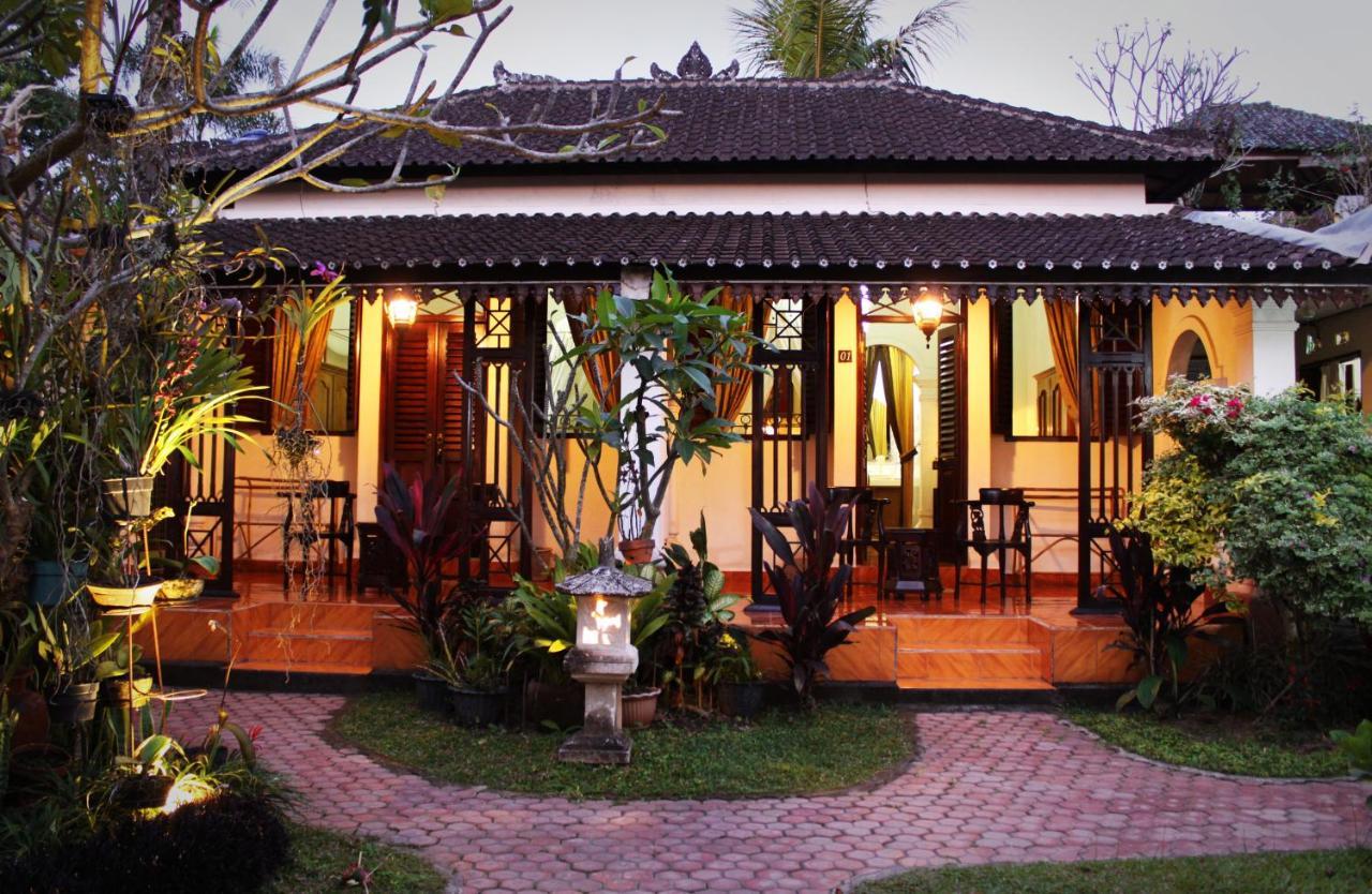 Guru Ratna Munduk Exterior foto